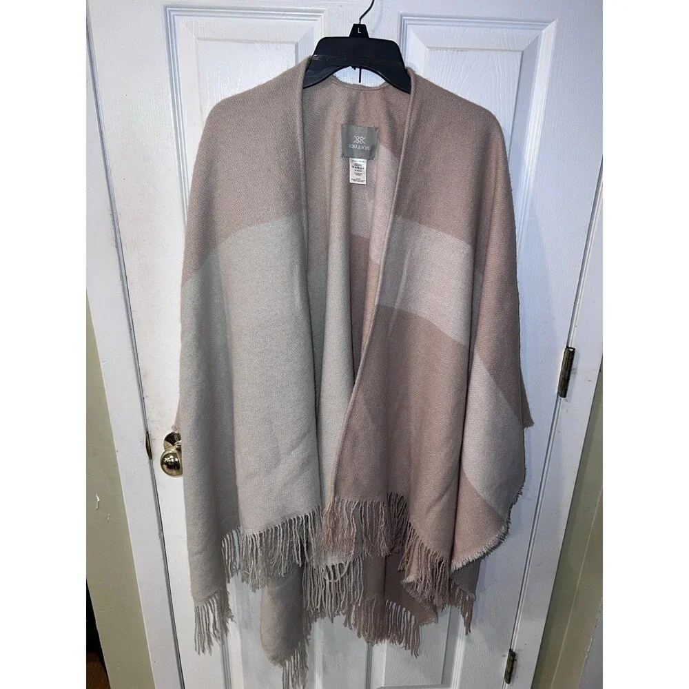 Soia & Kyo NWT Woven Scarfigan Wrap Shawl Poncho OS Ivory Mauve Fringe Western